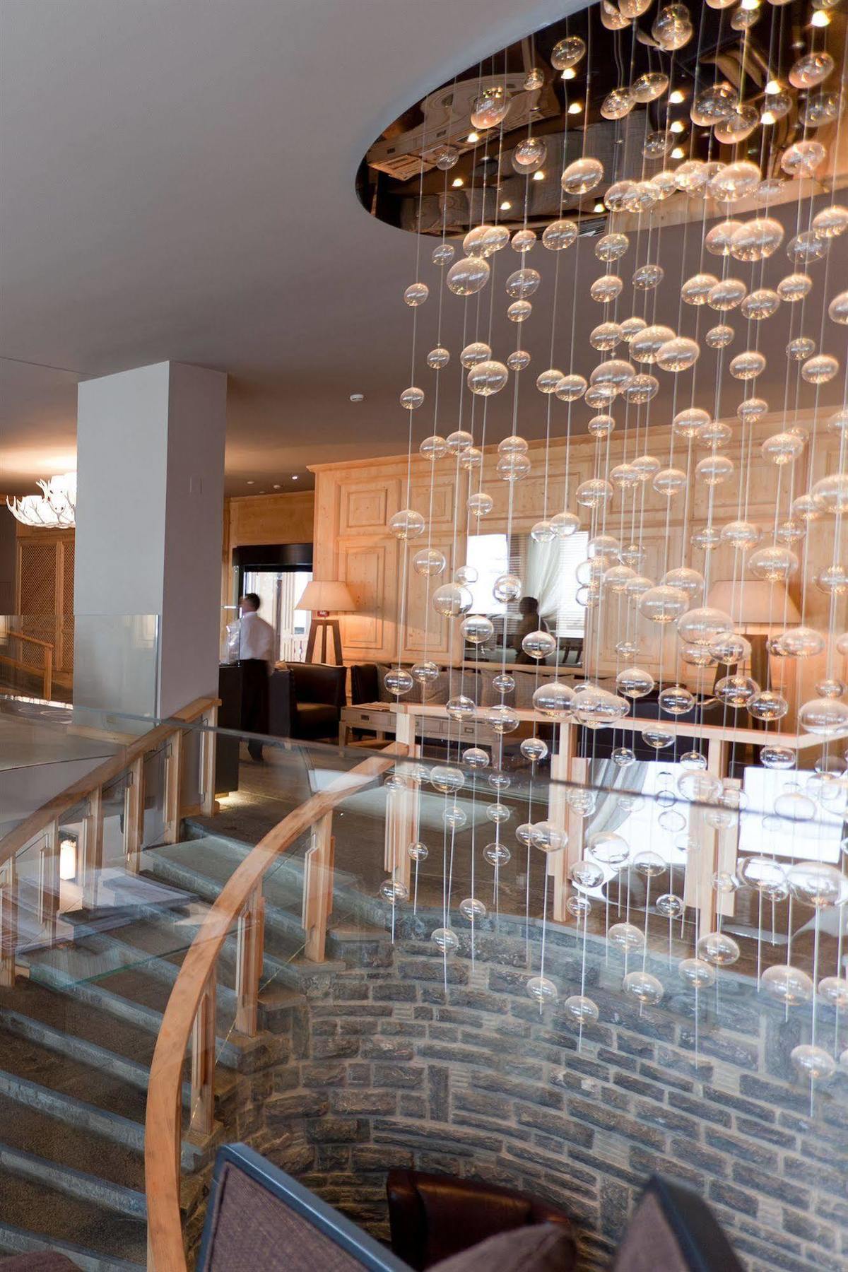 Hotel Royal Κρανς Μοντάνα Εξωτερικό φωτογραφία